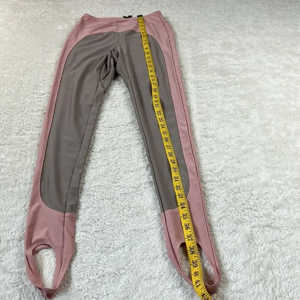 Out From Under Urban Outfitters pink and taupe stirrup leggings, size medium‎